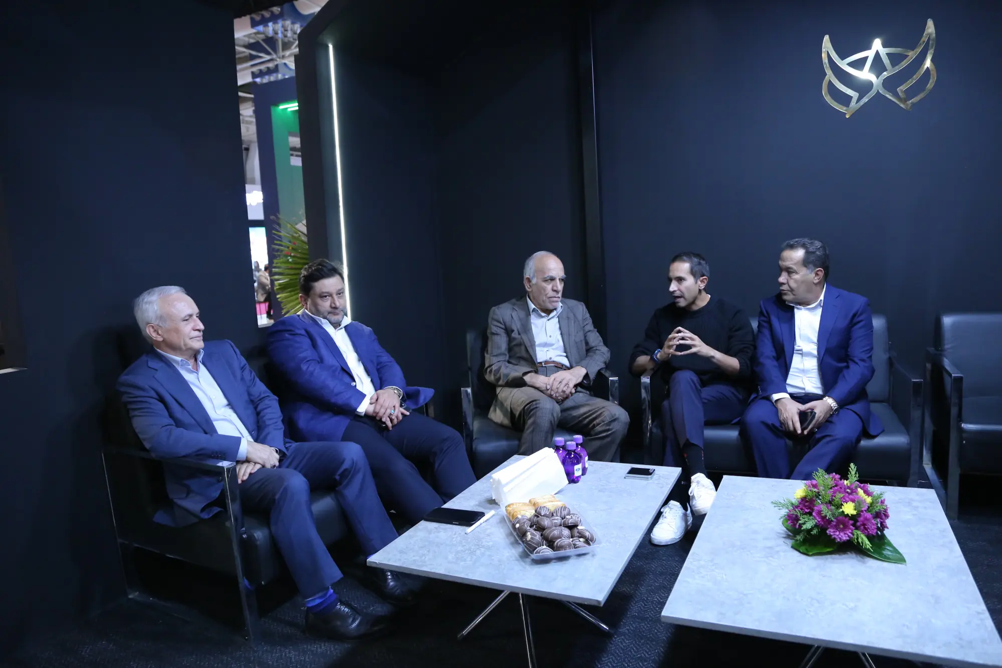 مذاکره و نشست با جمعی در فعالا صنعت در نمایشگاه 1404